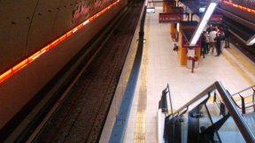 Dellecarbonara: "Los trabajadores de la Línea B teníamos razón. Masivo acatamiento al paro en el Subte"