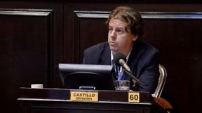 El FIT bonaerense propone una consulta popular sobre el pago a los "fondos buitres"