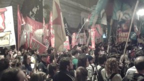 Más de mil estudiantes marcharon y toman Rectorado en apoyo a los docentes