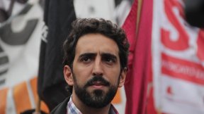 Del Corro del FIT denuncia la suspensión de los concursos docentes en la Ciudad