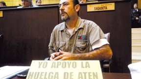 Que los diputados y funcionarios ganen lo mismo que una maestra