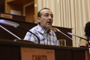 Raúl Godoy: “La crisis de la educación pública no se resuelve por decreto, sino escuchando a los trabajadores y trabajadoras”